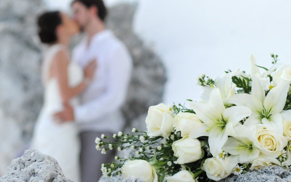 How to Arrange Destination Wedding Insurance